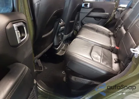 2021 Jeep Wrangler 4Xe Unlimited Sahara 4X4 z USA, uszkodzony, nr VIN 1C4JJXP66MW705215